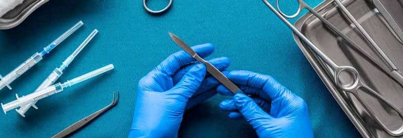 Sticking the knife in – owner of scalpel removal device patent survives entitlement attack
